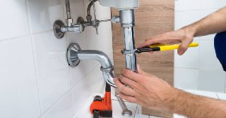 Сантехнические работы Елабуга цена 472 руб. Услуги сантехника
